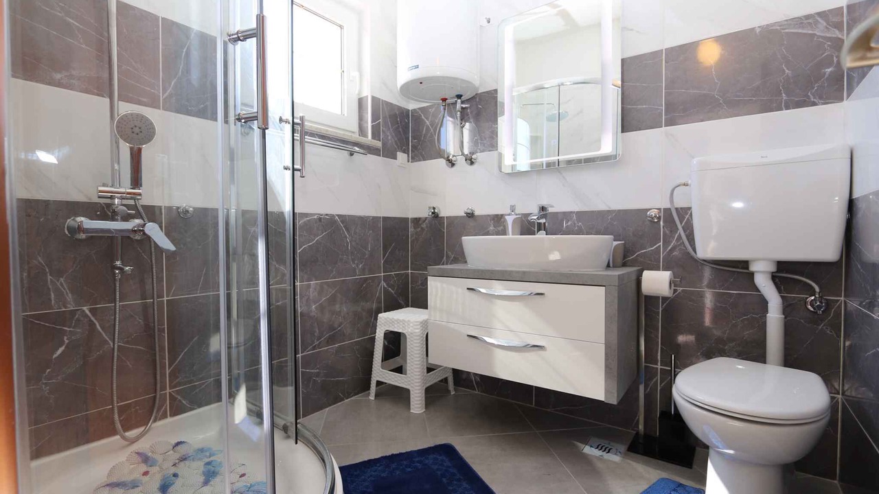 Photo of Bathroom in Silo