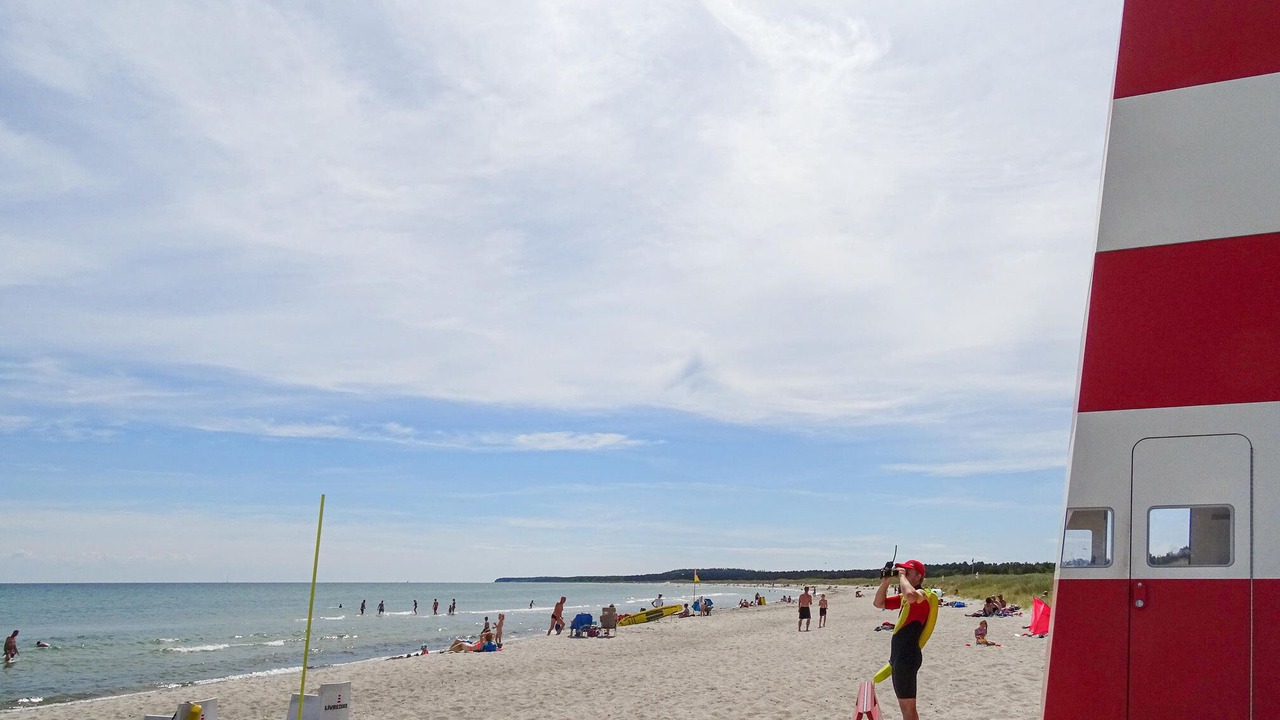 Photo of Others in Grena Strand