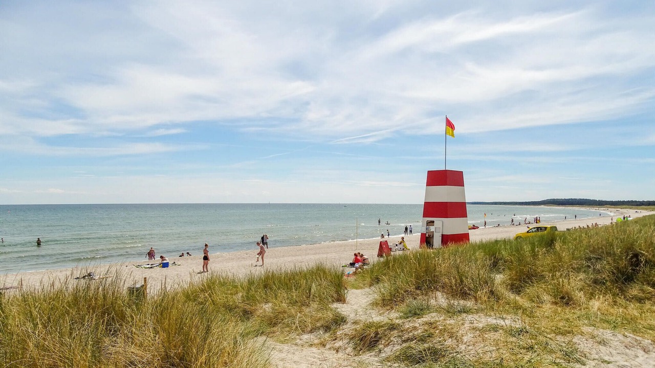 Photo of Others in Grena Strand