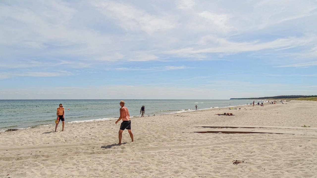 Photo of Others in Grena Strand