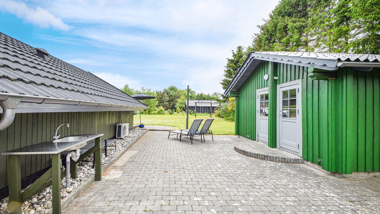 Photo of Others in Funder Kirkeby