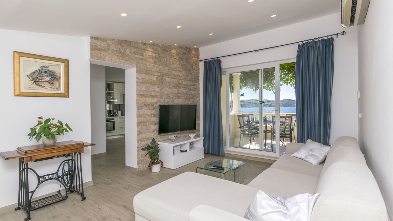 Photo of Livingroom in Okrug Gornji