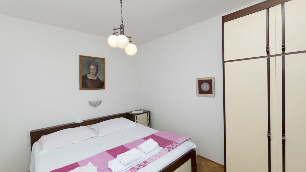 Photo of Bedroom in Pag