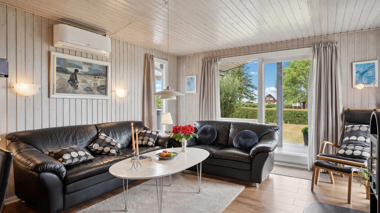 Photo of Bedroom in Næs