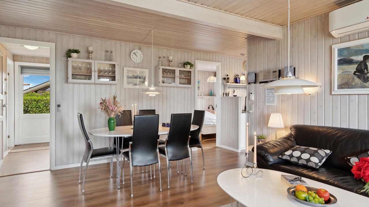 Photo of Bedroom in Næs
