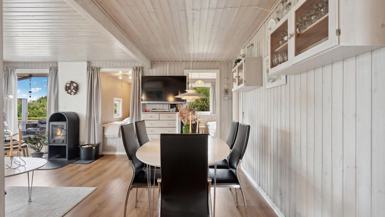 Photo of Bedroom in Næs