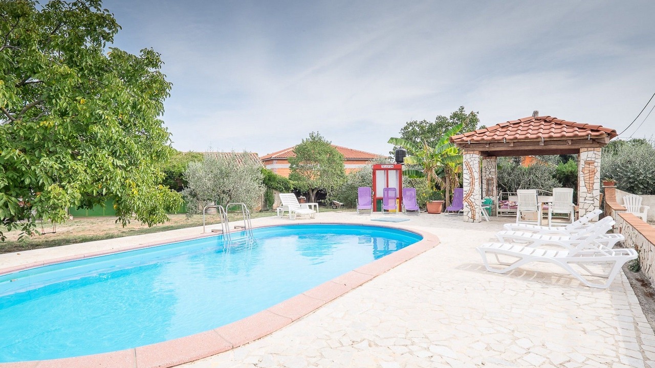 Photo of Outdoor in Valtura