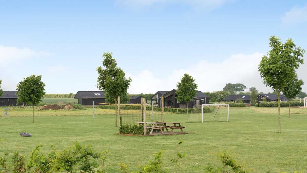 Photo of Others in Flovt Strand