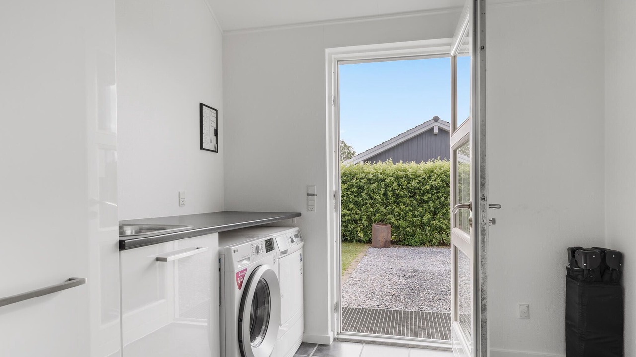 Photo of Others in Flovt Strand