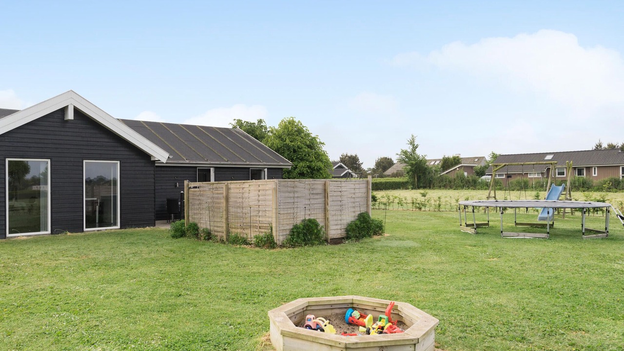 Photo of Others in Flovt Strand