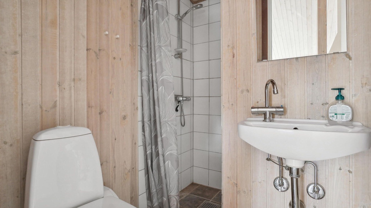 Photo of Bathroom in Torup Strand