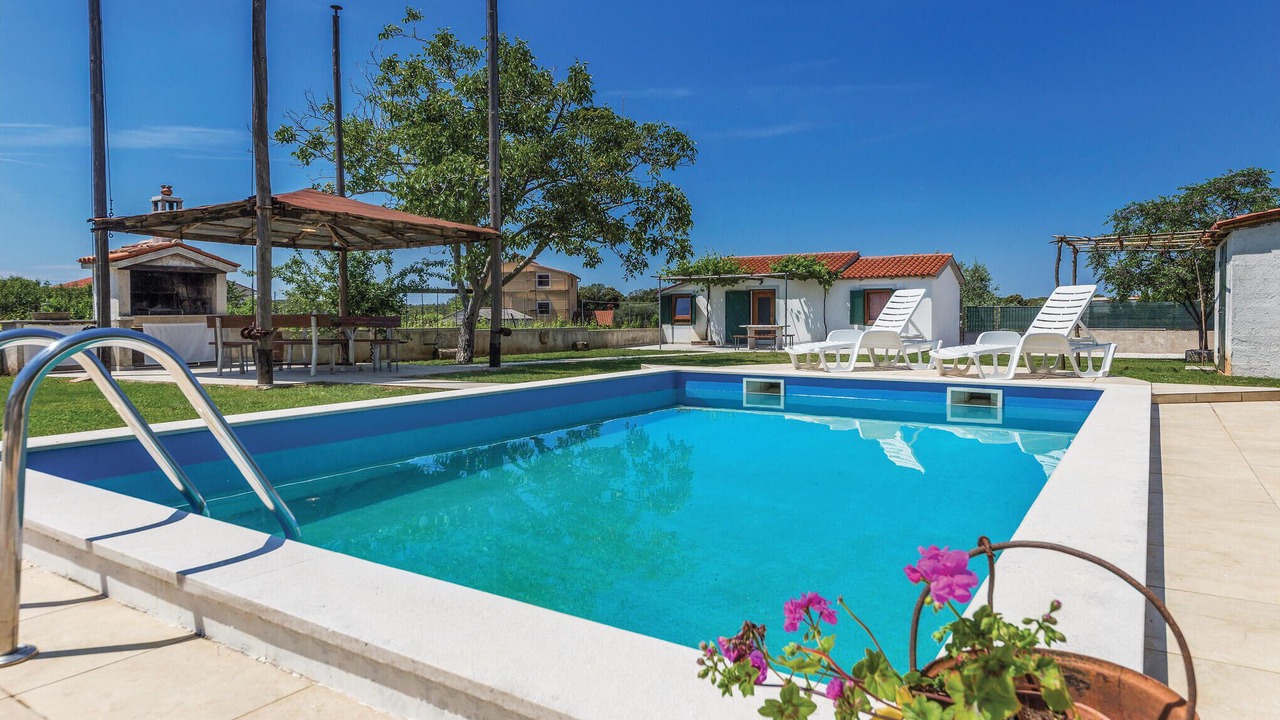 Photo of Outdoor in Pula