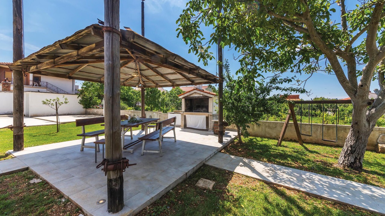Photo of Outdoor in Pula