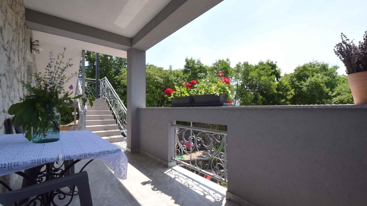 Photo of Outdoor in Gabonjin