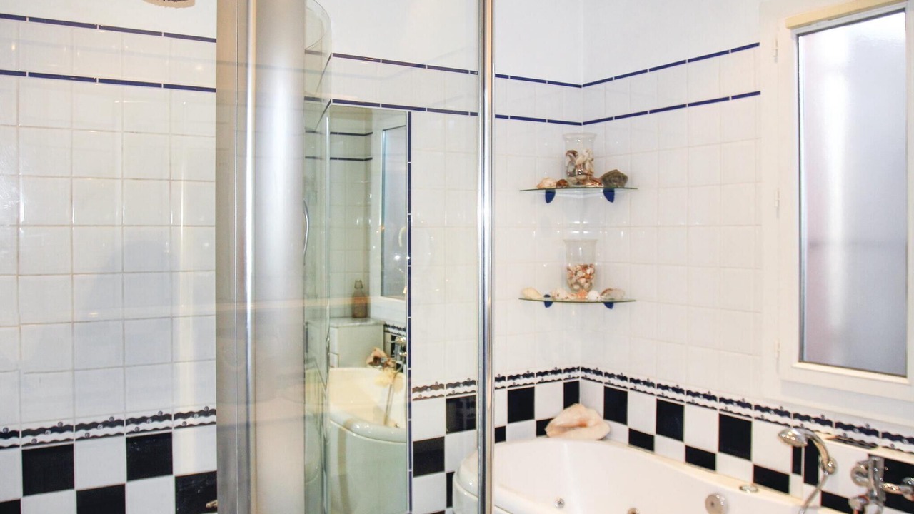 Photo of Bathroom in Montelimar
