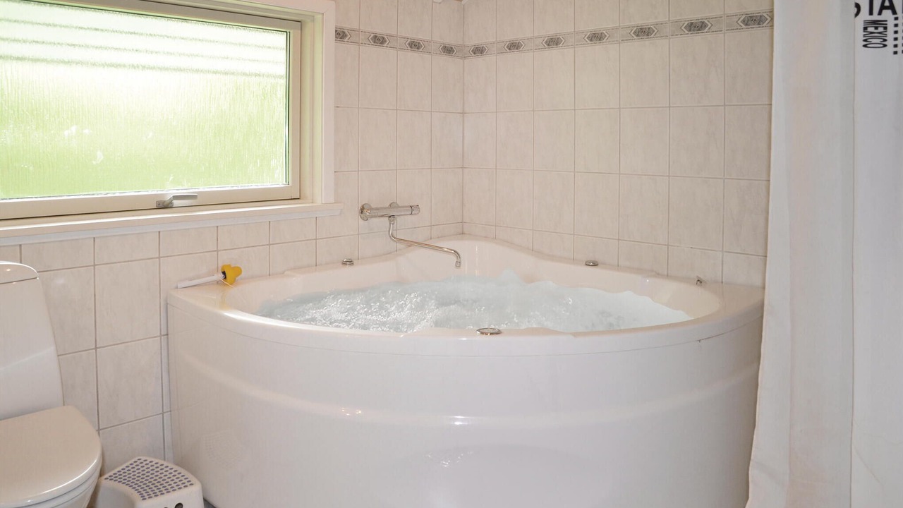 Photo of Bathroom in Jegum