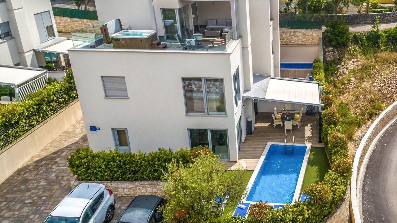 Photo of Outdoor in Malinska