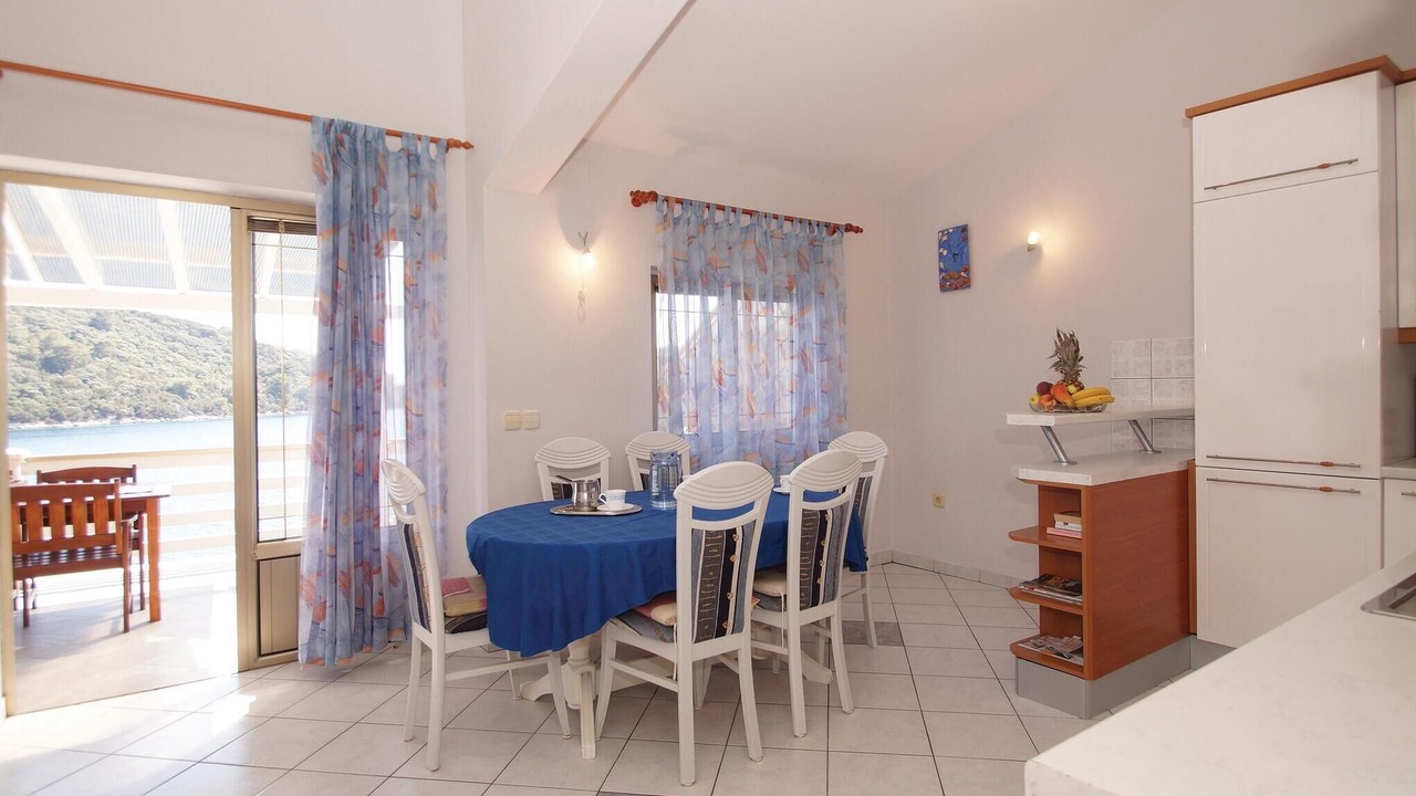 Photo of Bedroom in Blato