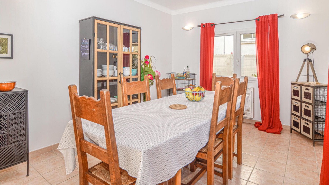 Photo of Bedroom in Algajola