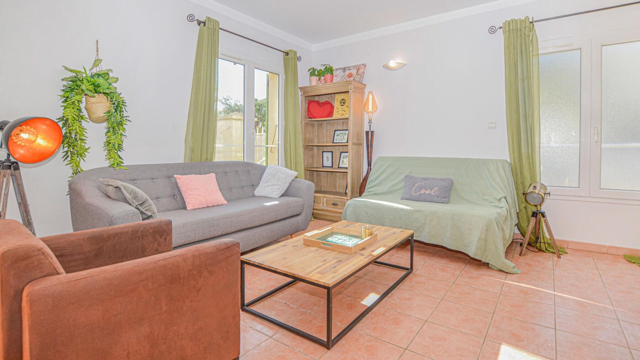 Photo of Bedroom in Algajola