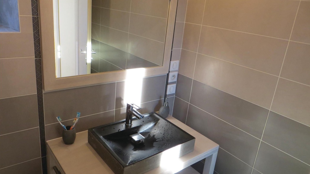 Photo of Bathroom in Montreuil-Bellay