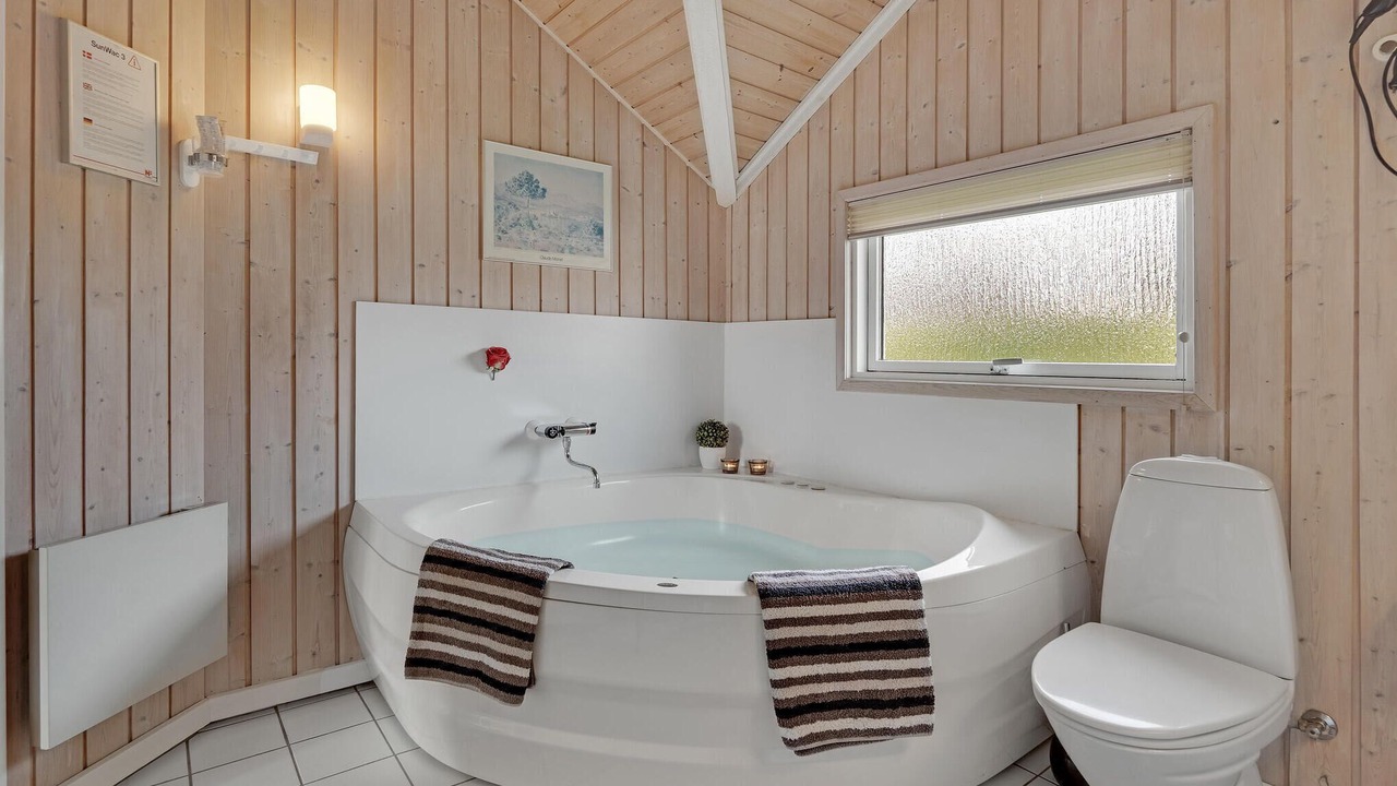 Photo of Bathroom in Skovmose