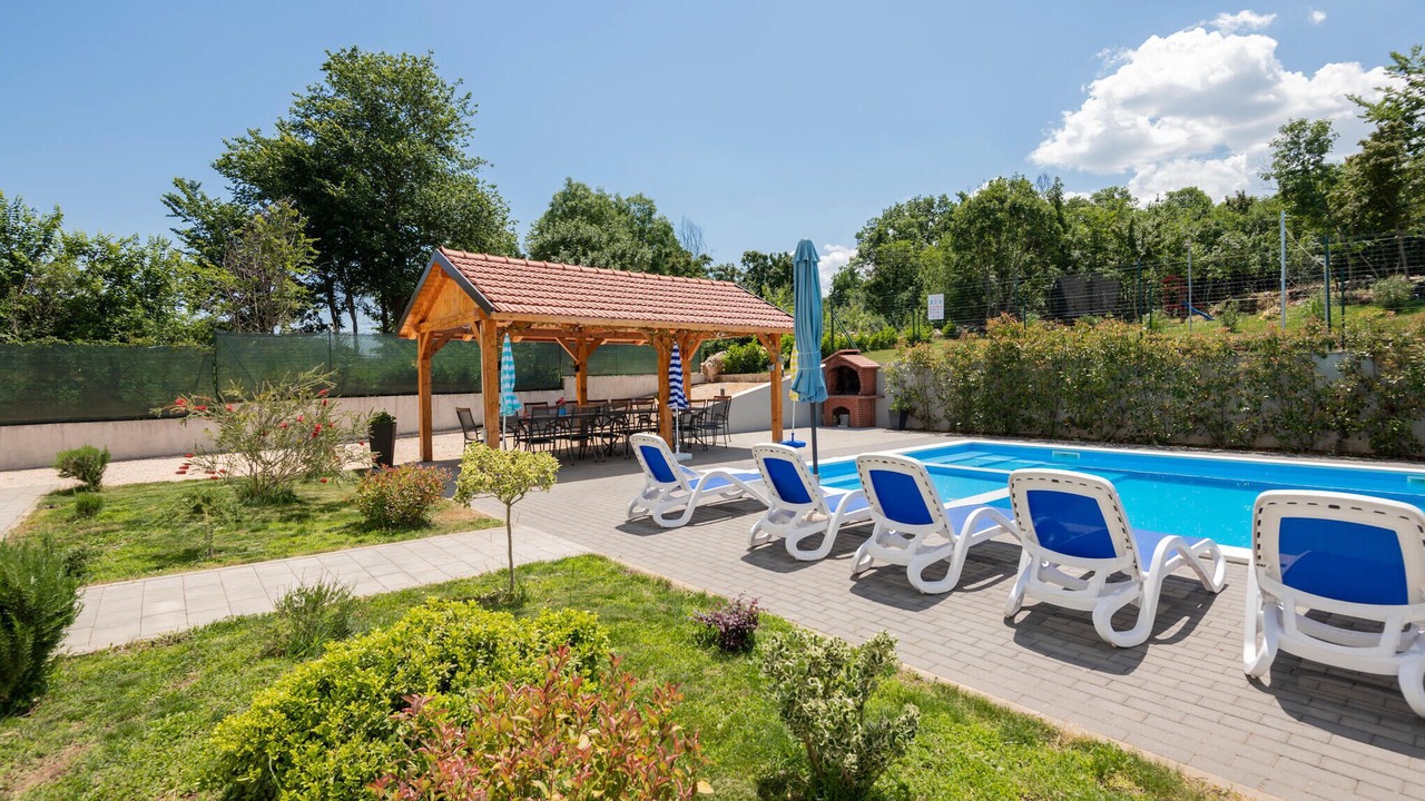 Photo of Outdoor in Podbablje