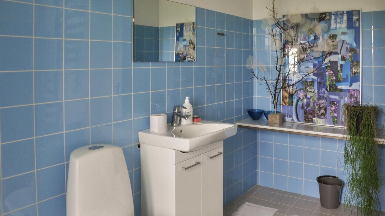 Photo of Bathroom in Faaborg