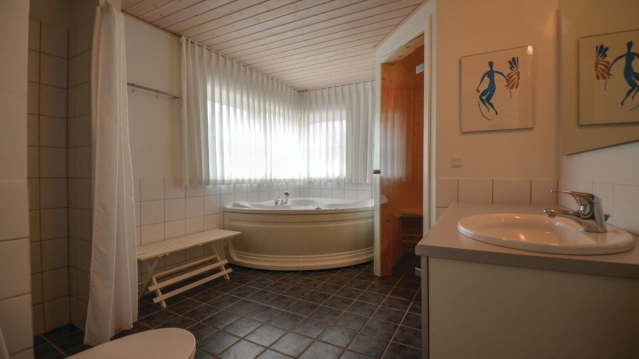 Photo of Bathroom in Øksenmølle