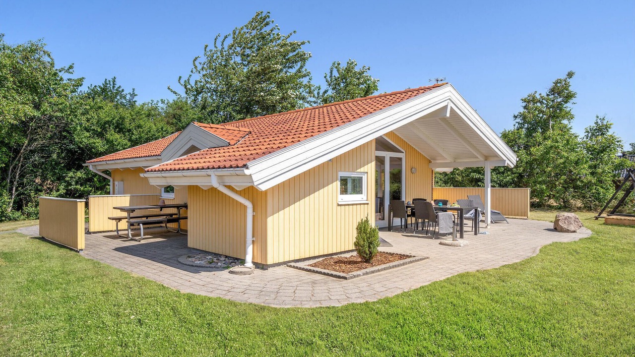 Photo of Others in Skaven Strand