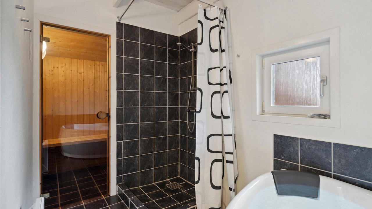 Photo of Bathroom in Thyholm