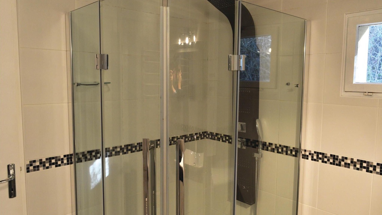 Photo of Bathroom in Romery