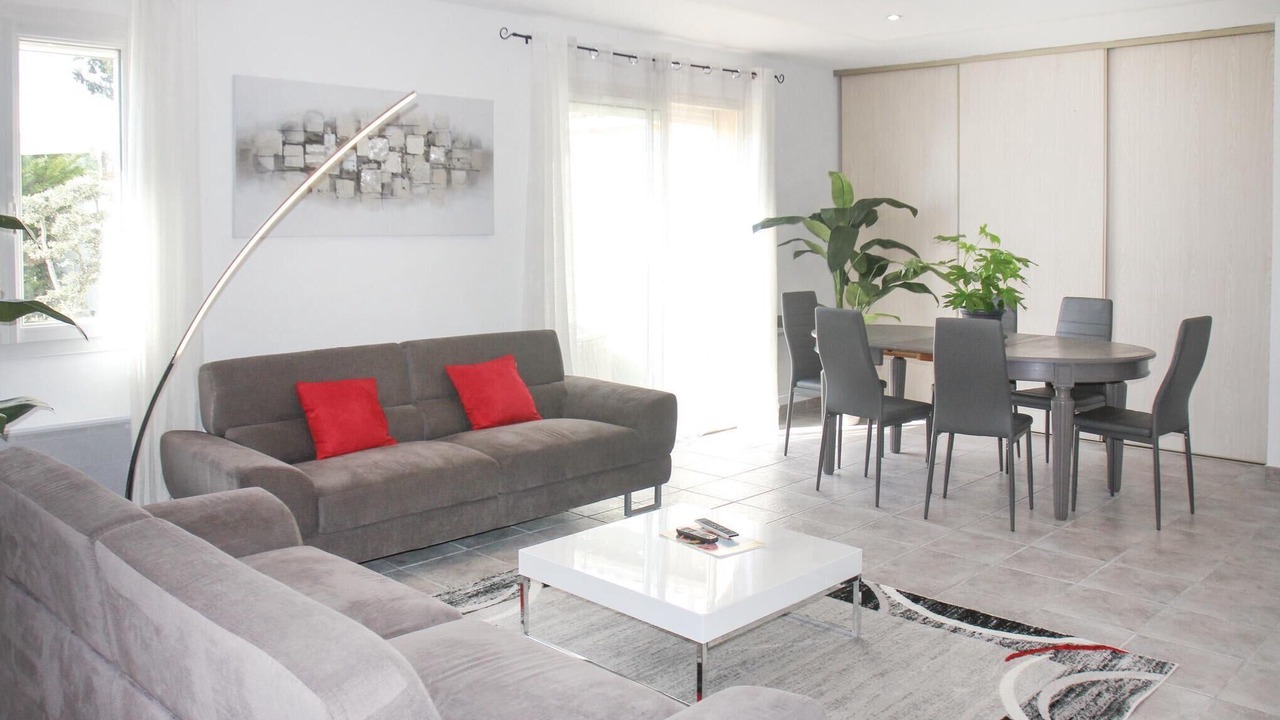 Photo of Bedroom in Salon-de-Provence