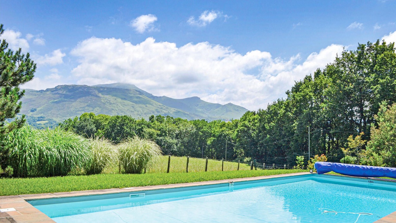 Photo of Outdoor in Ascain