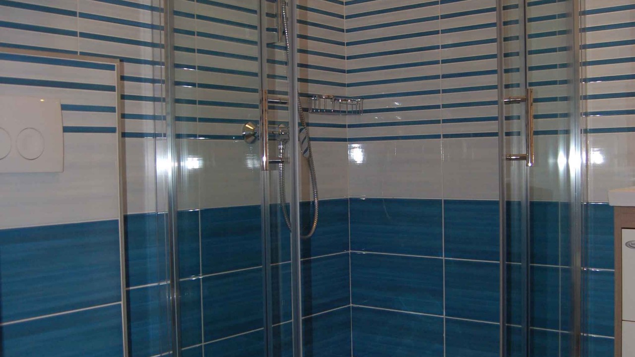 Photo of Bathroom in Verunic