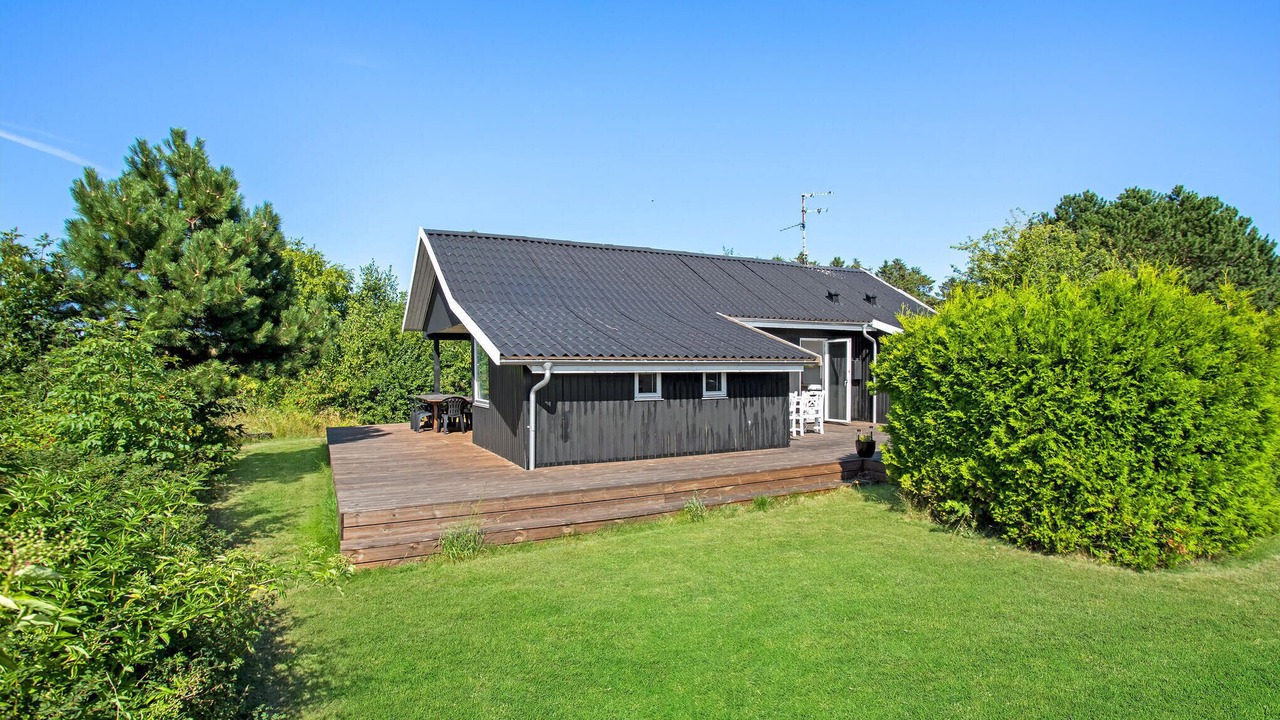 Photo of Others in Vang