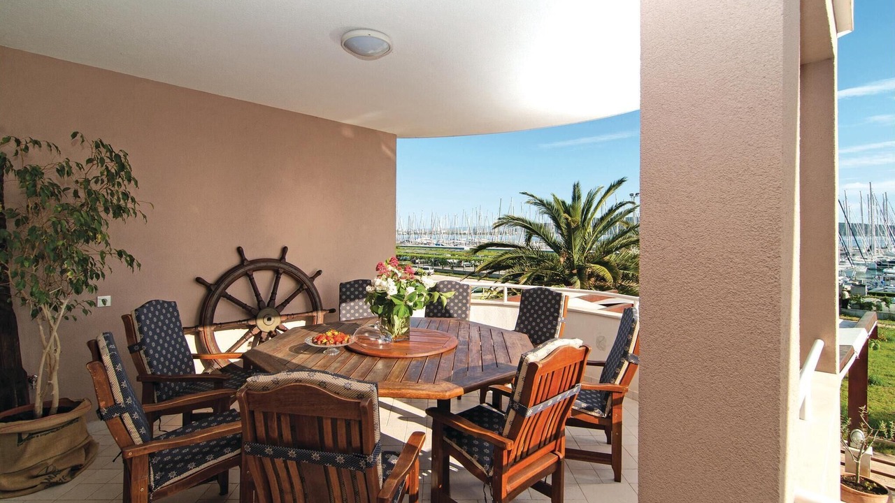 Photo of Patio Balcony in Kastel Gomilica