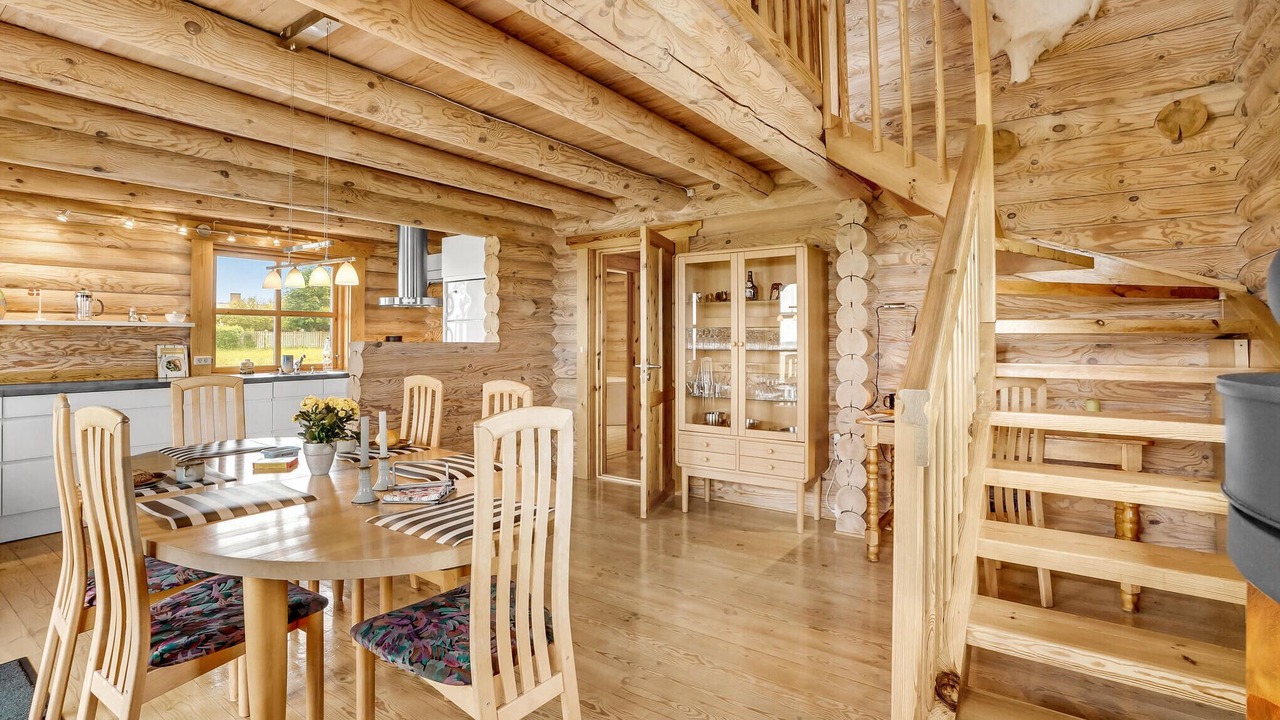 Photo of Bedroom in Fur