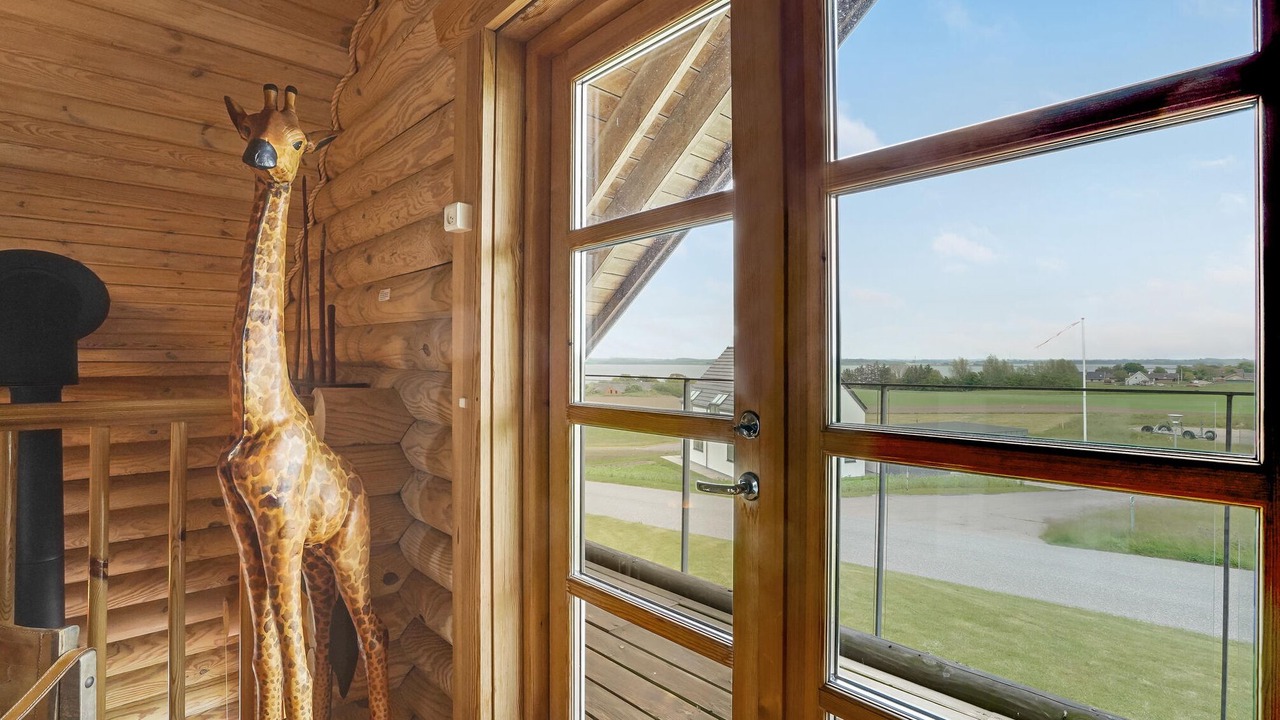 Photo of Bedroom in Fur