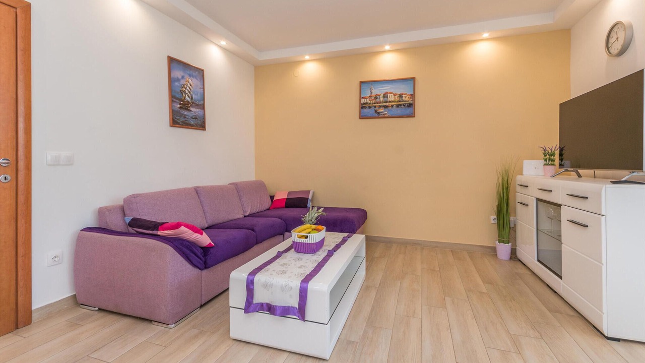 Photo of Bedroom in Kakma