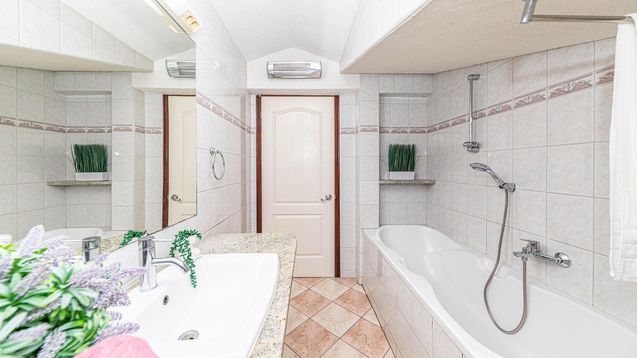 Photo of Bathroom in Kastel Stafilic