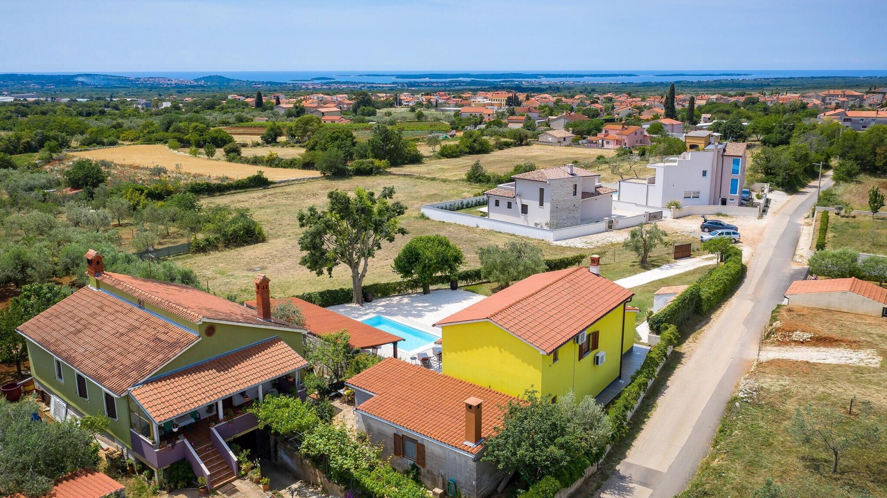 Photo of Outdoor in Galizana