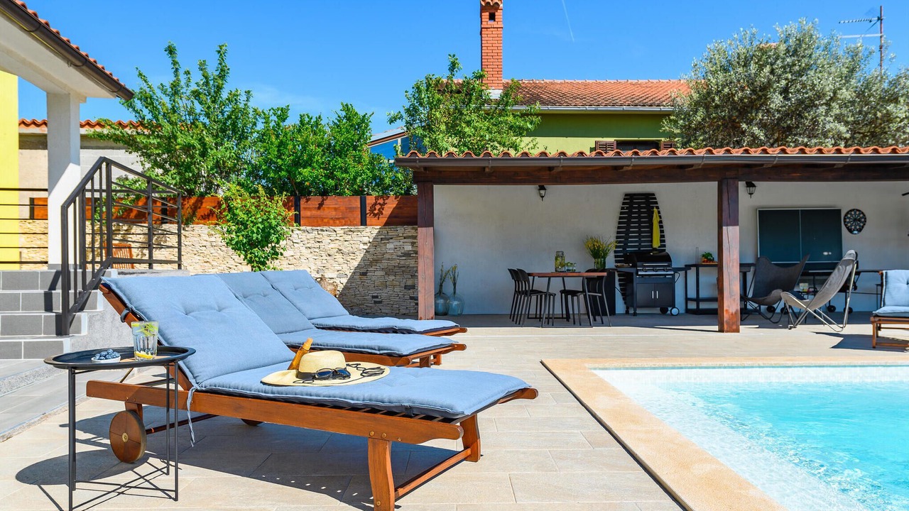 Photo of Outdoor in Galizana
