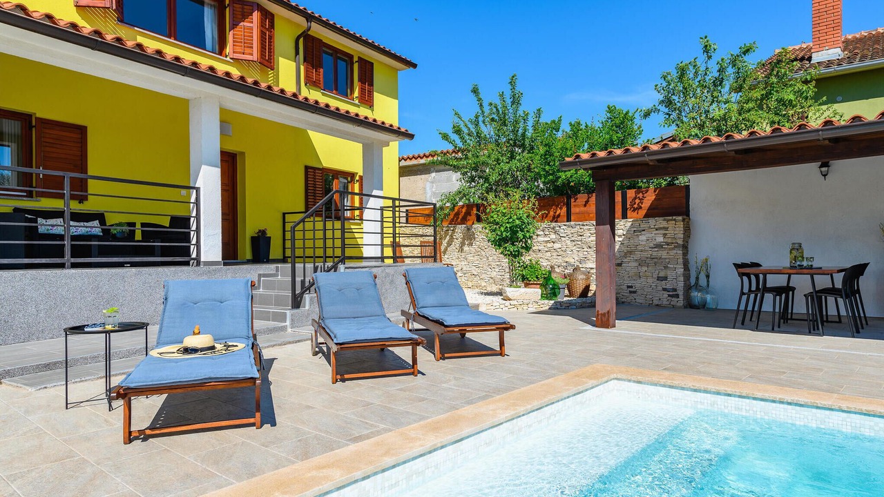 Photo of Outdoor in Galizana