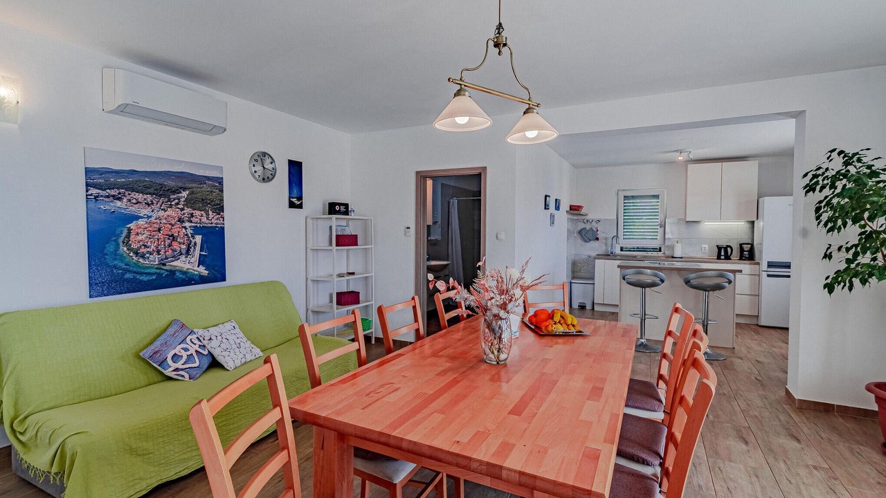 Photo of Bedroom in Potirna