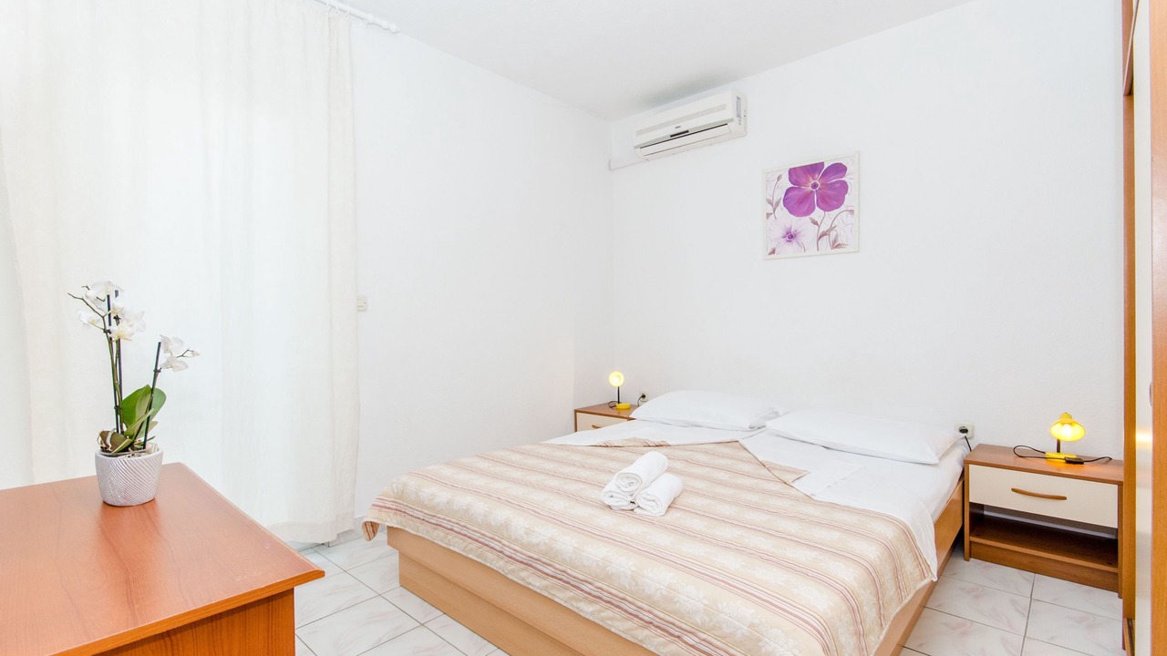 Photo of Bedroom in Blato