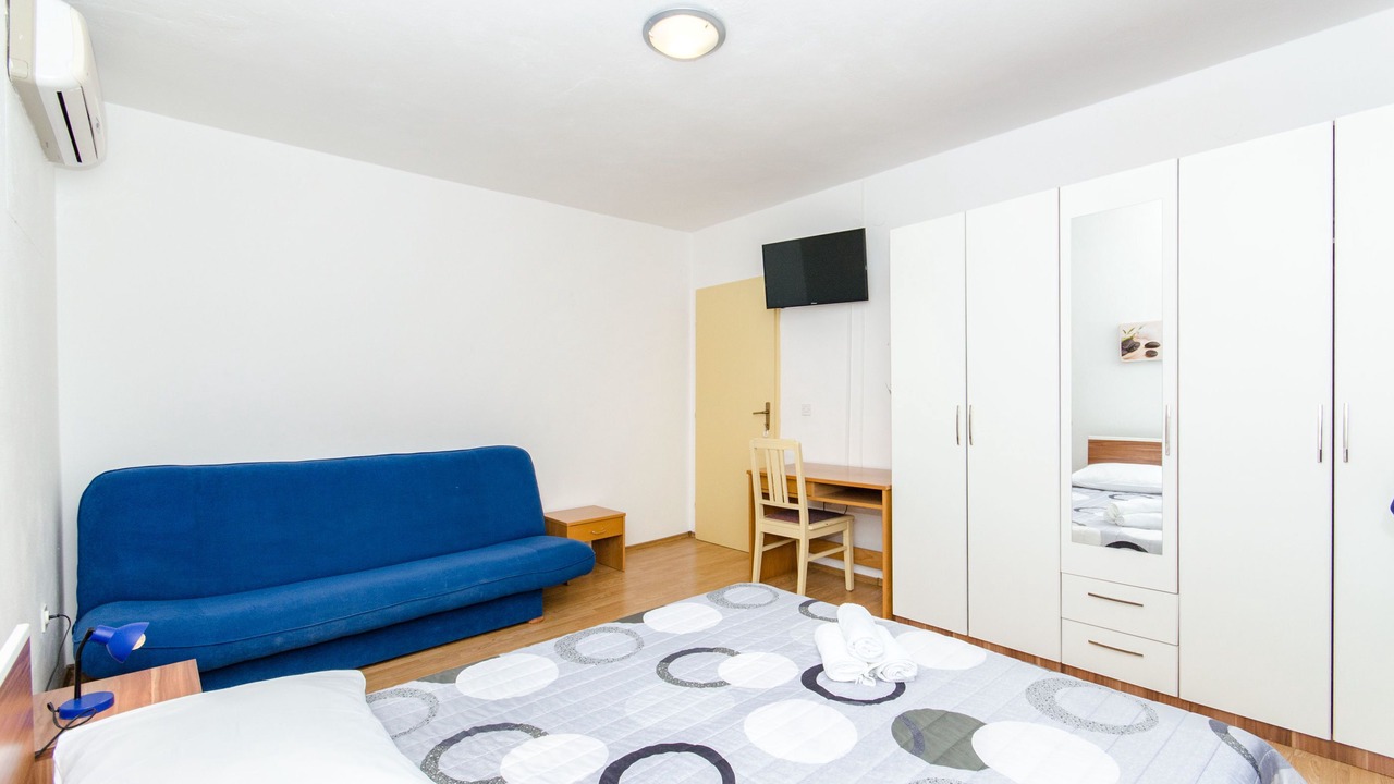 Photo of Bedroom in Blato