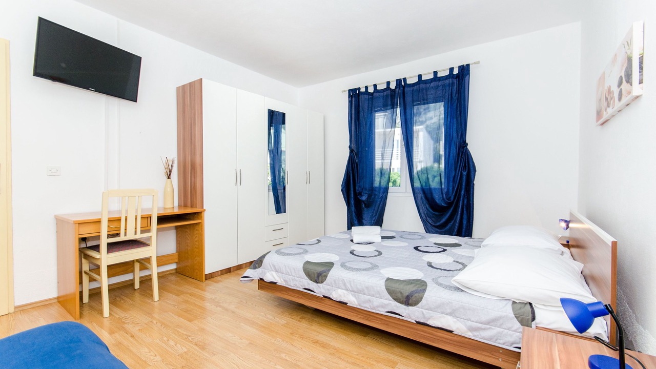 Photo of Bedroom in Blato