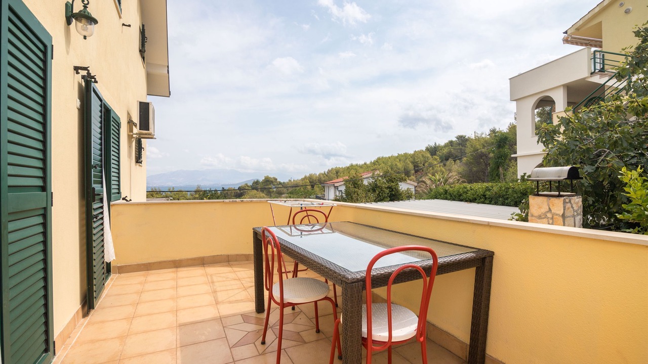 Photo of Outdoor in Slatine