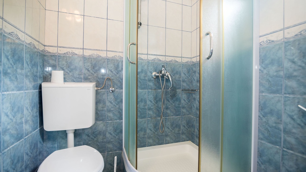 Photo of Bathroom in Slatine